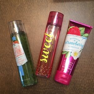 BOGO 2 fragrance mists and 1 body cream bundle!